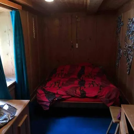 Holiday home Comfy Vintage House In The Nature *